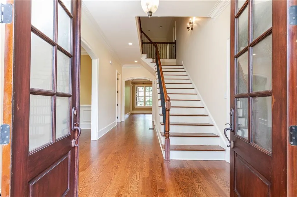 5271 Vernon Springs Trail, Atlanta, Georgia 30327, 5 Bedrooms Bedrooms, ,5 BathroomsBathrooms,Residential,Sold,5271 Vernon Springs Trail,6735818