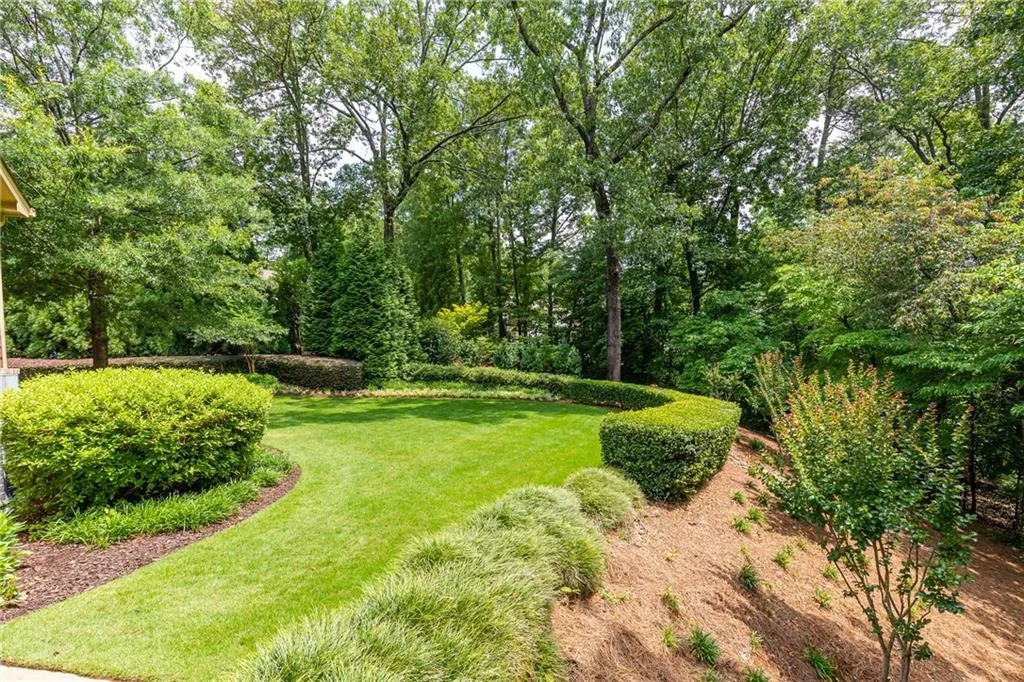 5271 Vernon Springs Trail, Atlanta, Georgia 30327, 5 Bedrooms Bedrooms, ,5 BathroomsBathrooms,Residential,Sold,5271 Vernon Springs Trail,6735818