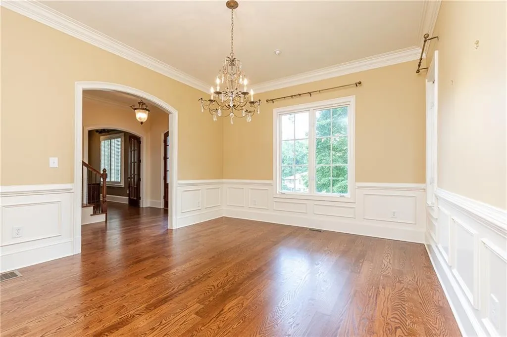 5271 Vernon Springs Trail, Atlanta, Georgia 30327, 5 Bedrooms Bedrooms, ,5 BathroomsBathrooms,Residential,Sold,5271 Vernon Springs Trail,6735818