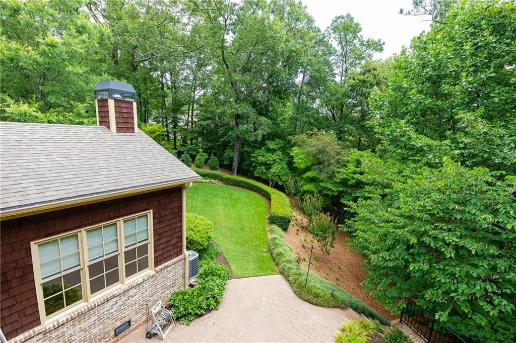5271 Vernon Springs Trail, Atlanta, Georgia 30327, 5 Bedrooms Bedrooms, ,5 BathroomsBathrooms,Residential,Sold,5271 Vernon Springs Trail,6735818