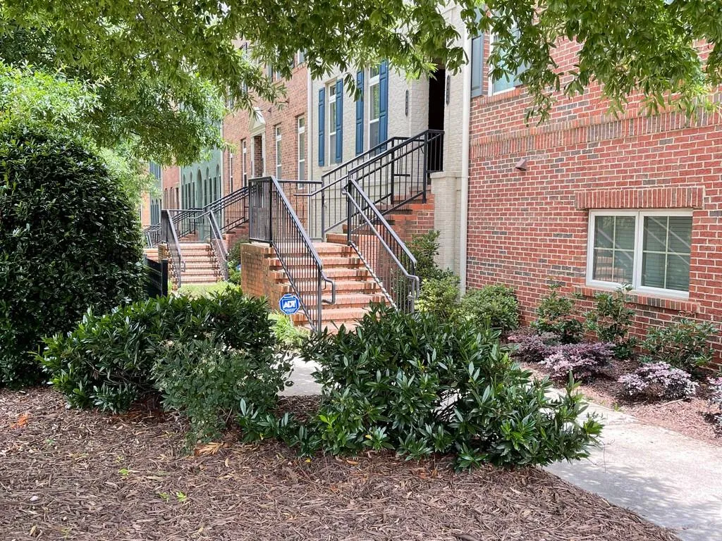 6436 Chariot Street, Sandy Springs, Georgia 30328, 3 Bedrooms Bedrooms, ,2 BathroomsBathrooms,Residential,Sold,6436 Chariot Street,6897080