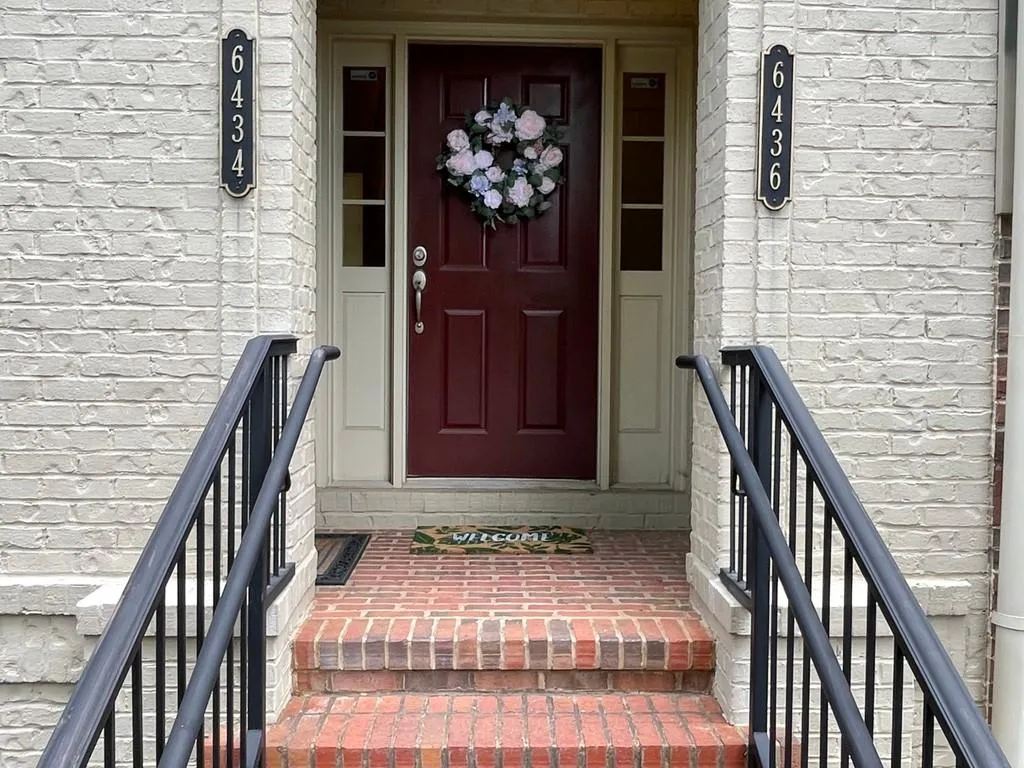 6436 Chariot Street, Sandy Springs, Georgia 30328, 3 Bedrooms Bedrooms, ,2 BathroomsBathrooms,Residential,Sold,6436 Chariot Street,6897080