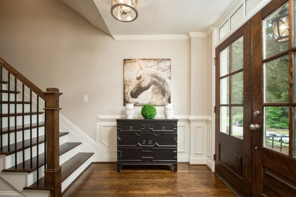 210 W Spalding Drive, Sandy Springs, Georgia 30328, 5 Bedrooms Bedrooms, ,3 BathroomsBathrooms,Residential,Sold,210 W Spalding Drive,6054867