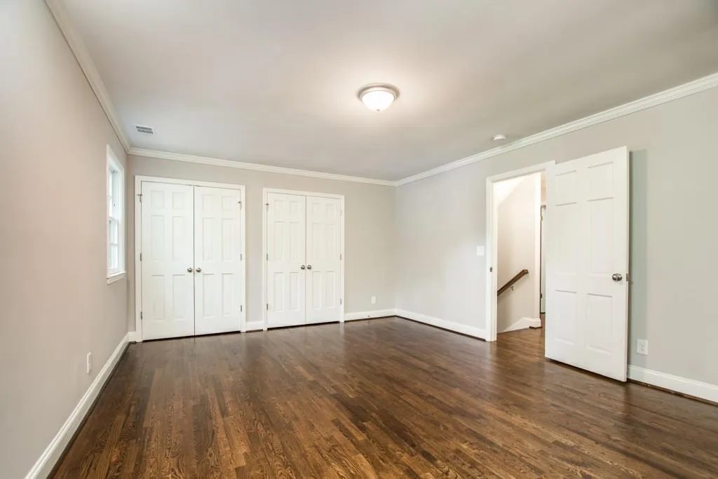 210 W Spalding Drive, Sandy Springs, Georgia 30328, 5 Bedrooms Bedrooms, ,3 BathroomsBathrooms,Residential,Sold,210 W Spalding Drive,6054867