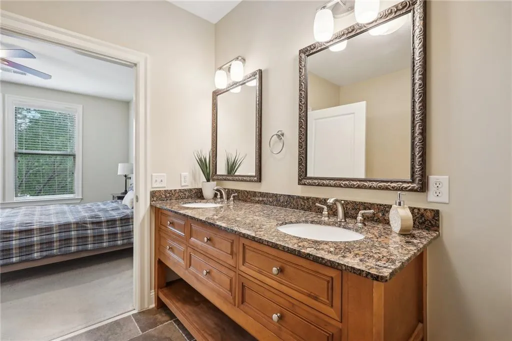 901 Abernathy Road Ne Unit 3110, Atlanta, Georgia 30328, 3 Bedrooms Bedrooms, ,2 BathroomsBathrooms,Residential,Sold,901 Abernathy Road Ne Unit 3110,7479591
