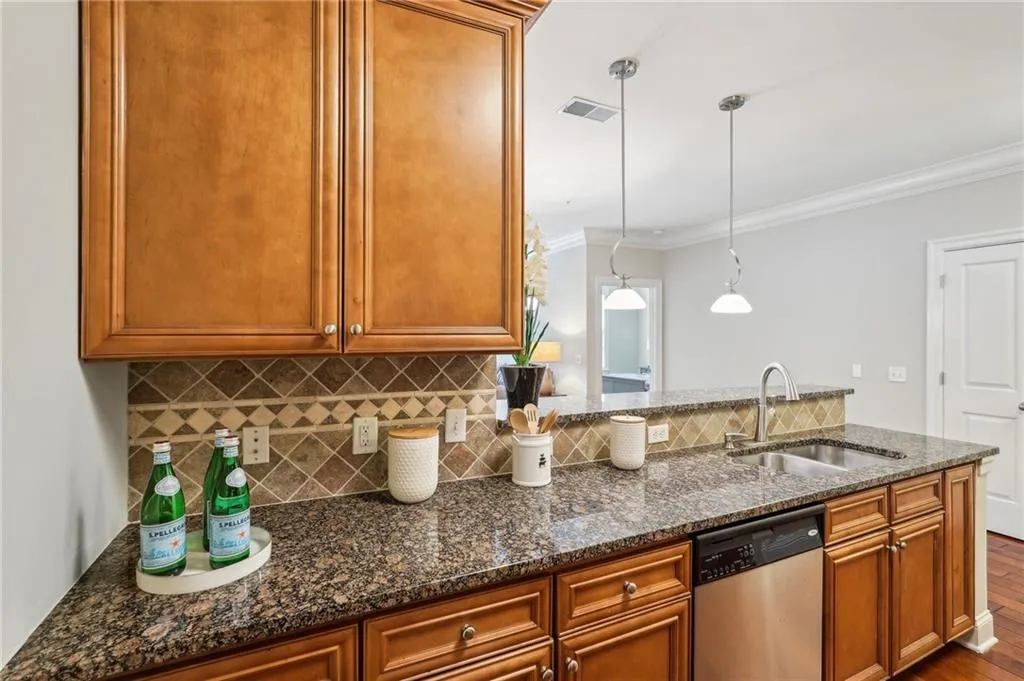 901 Abernathy Road Ne Unit 3110, Atlanta, Georgia 30328, 3 Bedrooms Bedrooms, ,2 BathroomsBathrooms,Residential,Sold,901 Abernathy Road Ne Unit 3110,7479591