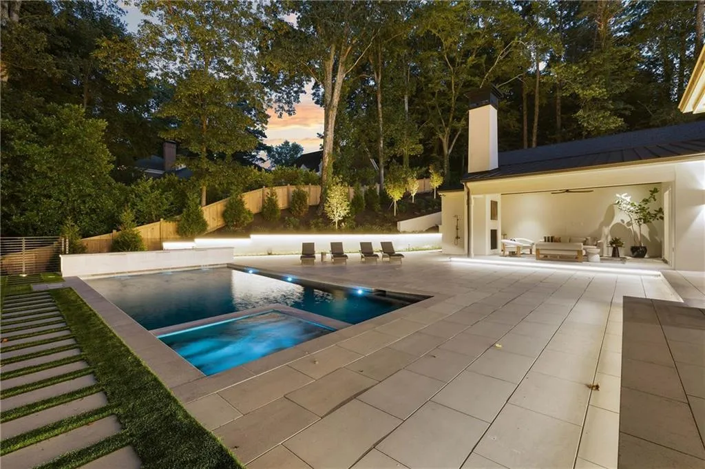 1020 Foxcroft Road Nw, Atlanta, Georgia 30327, 5 Bedrooms Bedrooms, ,4 BathroomsBathrooms,Residential,For Sale,1020 Foxcroft Road Nw,7646064