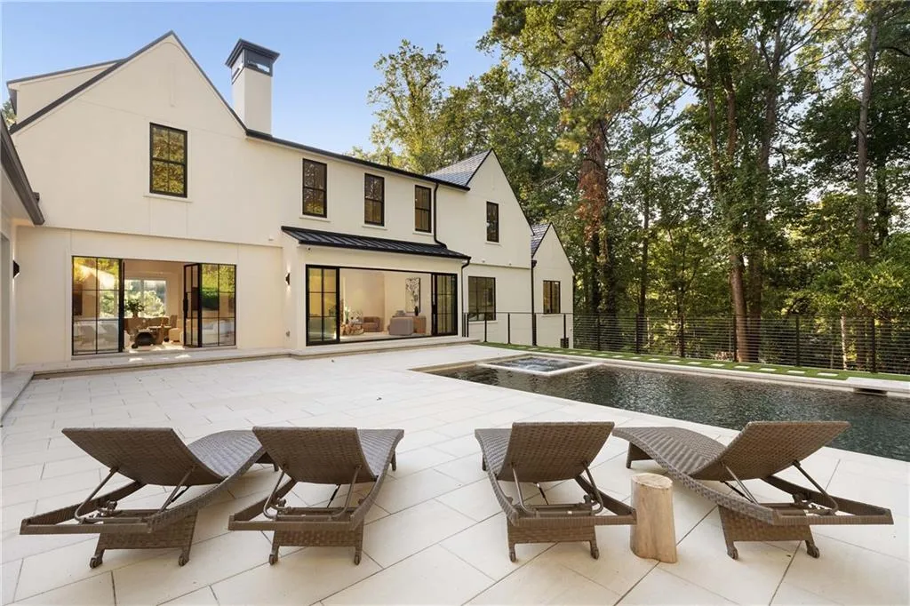 1020 Foxcroft Road Nw, Atlanta, Georgia 30327, 5 Bedrooms Bedrooms, ,4 BathroomsBathrooms,Residential,For Sale,1020 Foxcroft Road Nw,7646064