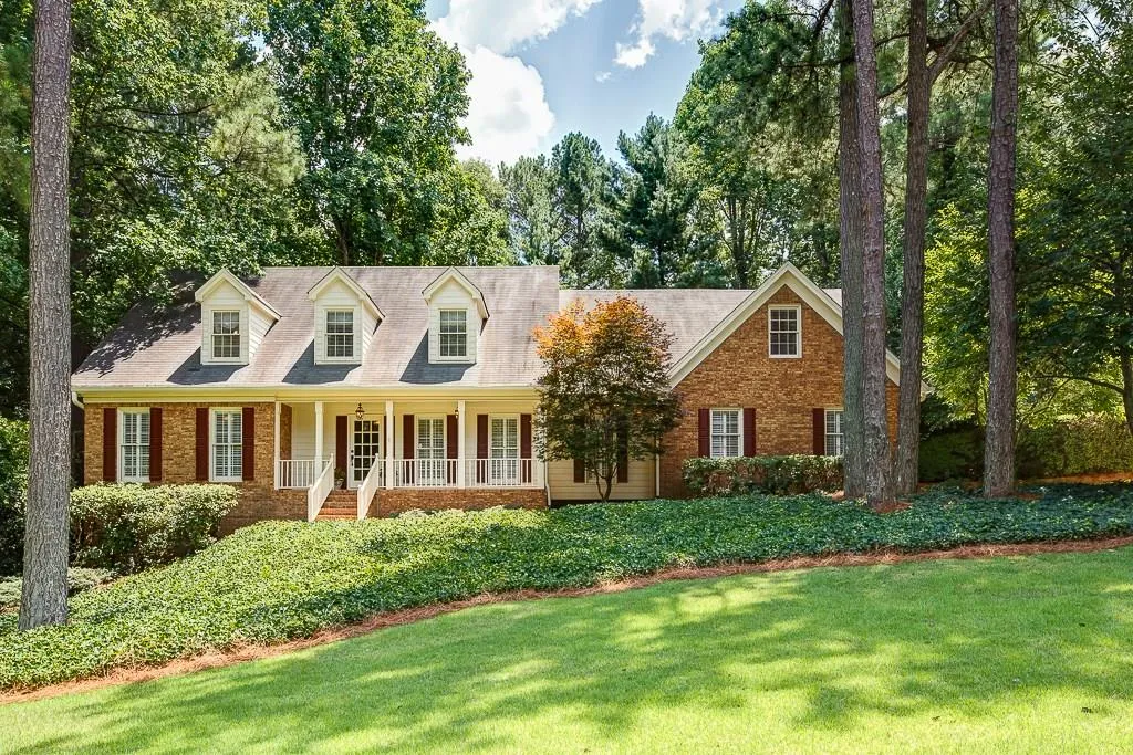 7585 Brigham Drive, Sandy Springs, Georgia 30350, 5 Bedrooms Bedrooms, ,3 BathroomsBathrooms,Residential,Sold,7585 Brigham Drive,5727200