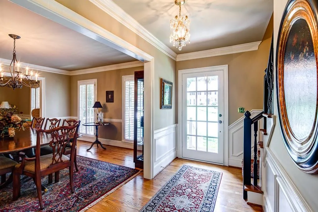 7585 Brigham Drive, Sandy Springs, Georgia 30350, 5 Bedrooms Bedrooms, ,3 BathroomsBathrooms,Residential,Sold,7585 Brigham Drive,5727200