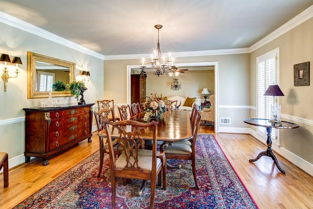 7585 Brigham Drive, Sandy Springs, Georgia 30350, 5 Bedrooms Bedrooms, ,3 BathroomsBathrooms,Residential,Sold,7585 Brigham Drive,5727200