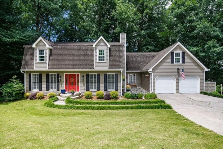 4002 Edgewood Court, Marietta, Georgia 30068