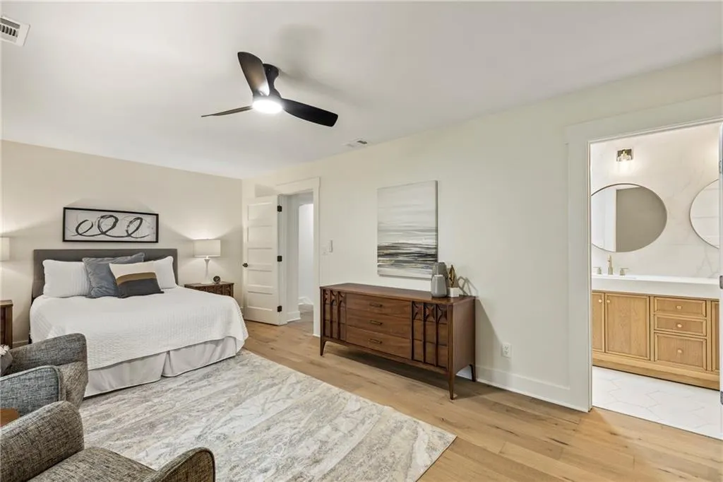 72 Ivy Parkway Ne, Atlanta, Georgia 30342, 3 Bedrooms Bedrooms, ,2 BathroomsBathrooms,Residential,For Sale,72 Ivy Parkway Ne,7632647