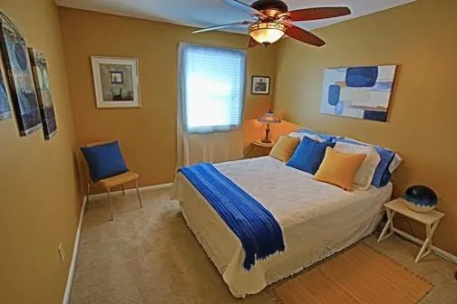 6900 Roswell Road Unit N9, Atlanta, Georgia 30328, 3 Bedrooms Bedrooms, ,2 BathroomsBathrooms,Residential,Sold,6900 Roswell Road Unit N9,5762227