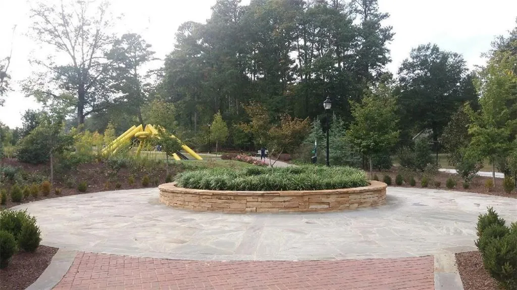 6900 Roswell Road Unit N9, Atlanta, Georgia 30328, 3 Bedrooms Bedrooms, ,2 BathroomsBathrooms,Residential,Sold,6900 Roswell Road Unit N9,5762227