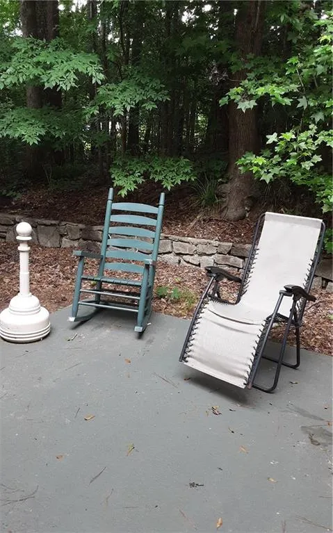 9400 Roberts Drive Unit 2c, Sandy Springs, Georgia 30350, 1 Bedroom Bedrooms, ,1 BathroomBathrooms,Residential,Sold,9400 Roberts Drive Unit 2c,6913310