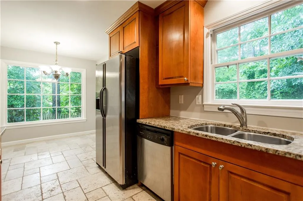 6740 Wright Road, Atlanta, Georgia 30328, 4 Bedrooms Bedrooms, ,3 BathroomsBathrooms,Residential,Sold,6740 Wright Road,6071836