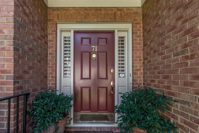 71 Paces West Court, Atlanta, Georgia 30327, 3 Bedrooms Bedrooms, ,2 BathroomsBathrooms,Residential,Sold,71 Paces West Court,5605490