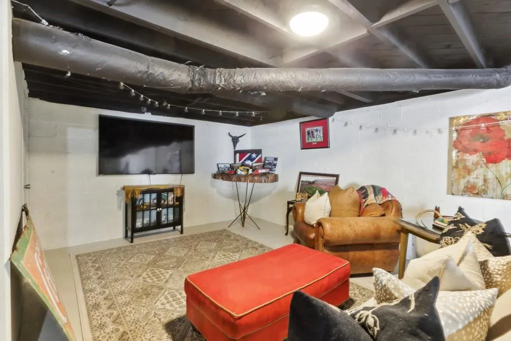 86 Hardeman Road, Sandy Springs, Georgia 30342, 3 Bedrooms Bedrooms, ,2 BathroomsBathrooms,Residential,Sold,86 Hardeman Road,7142498