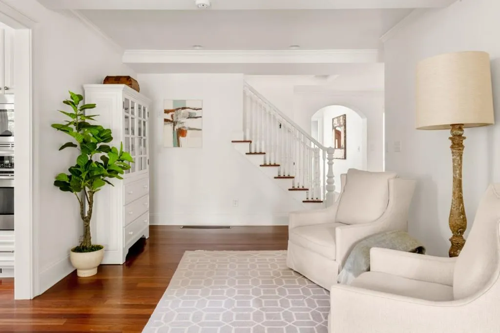 3146 Peachtree Drive Ne, Atlanta, Georgia 30305, 5 Bedrooms Bedrooms, 0 ,5 BathroomsBathrooms,Residential,For Sale,3146 Peachtree Drive Ne,7749205