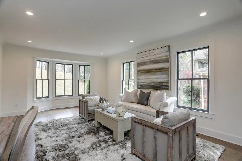 840 Edgewater Trail, Sandy Springs, Georgia 30328, 5 Bedrooms Bedrooms, ,4 BathroomsBathrooms,Residential,Sold,840 Edgewater Trail,6518194