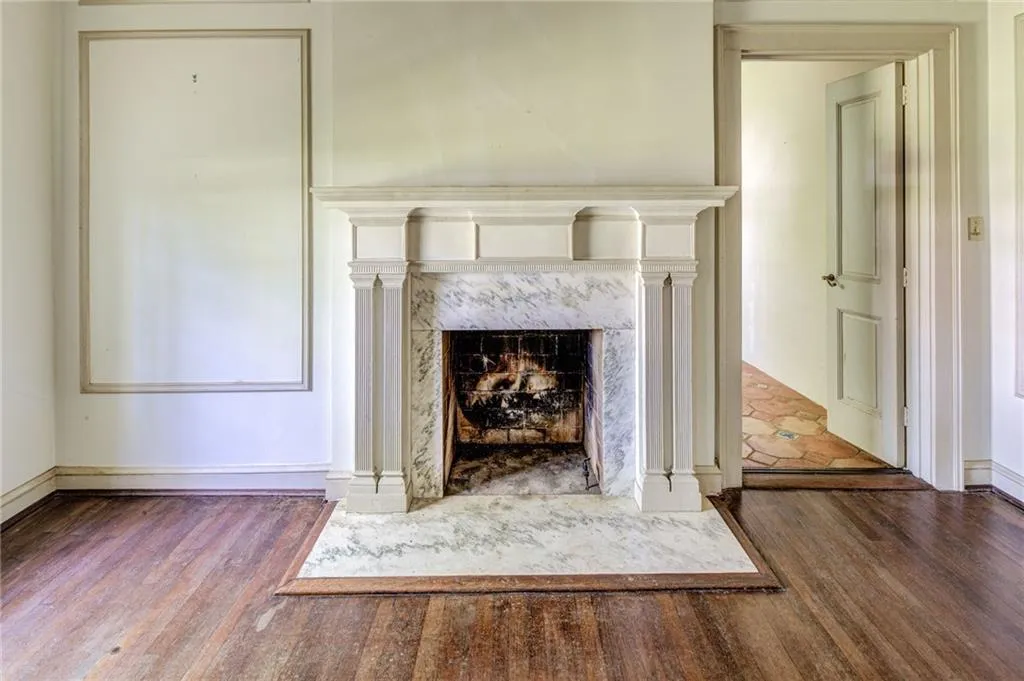 414 Peachtree Battle Avenue Nw, Atlanta, Georgia 30305, 3 Bedrooms Bedrooms, 0 ,3 BathroomsBathrooms,Residential,For Sale,414 Peachtree Battle Avenue Nw,7739981