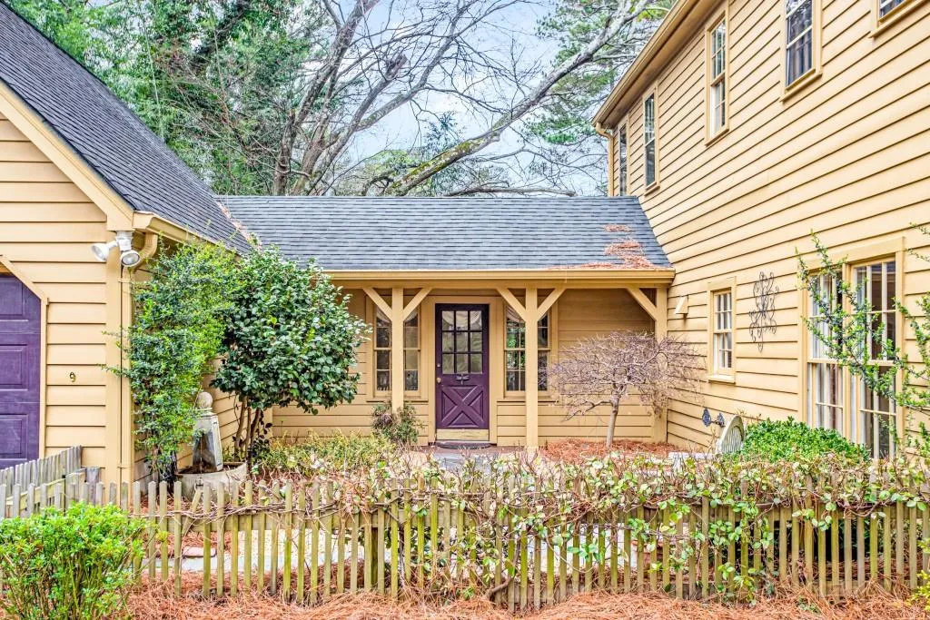 430 N Harbor Drive, Atlanta, Georgia 30328, 4 Bedrooms Bedrooms, ,2 BathroomsBathrooms,Residential,Sold,430 N Harbor Drive,6687315