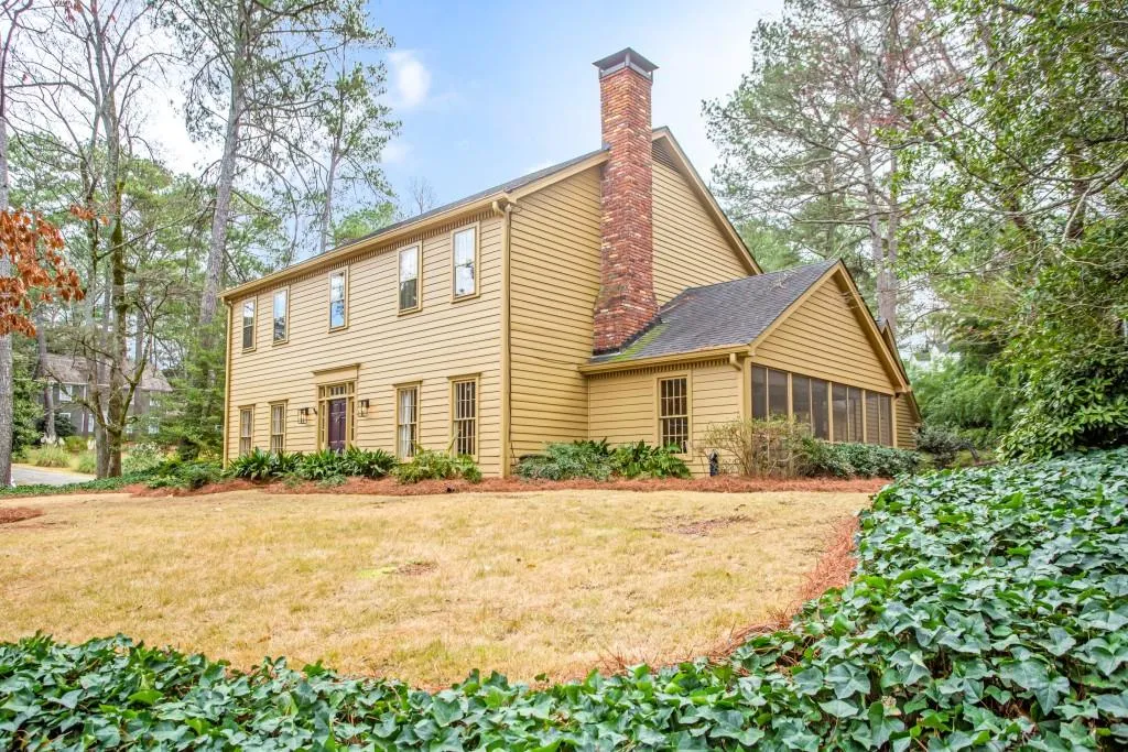 430 N Harbor Drive, Atlanta, Georgia 30328, 4 Bedrooms Bedrooms, ,2 BathroomsBathrooms,Residential,Sold,430 N Harbor Drive,6687315