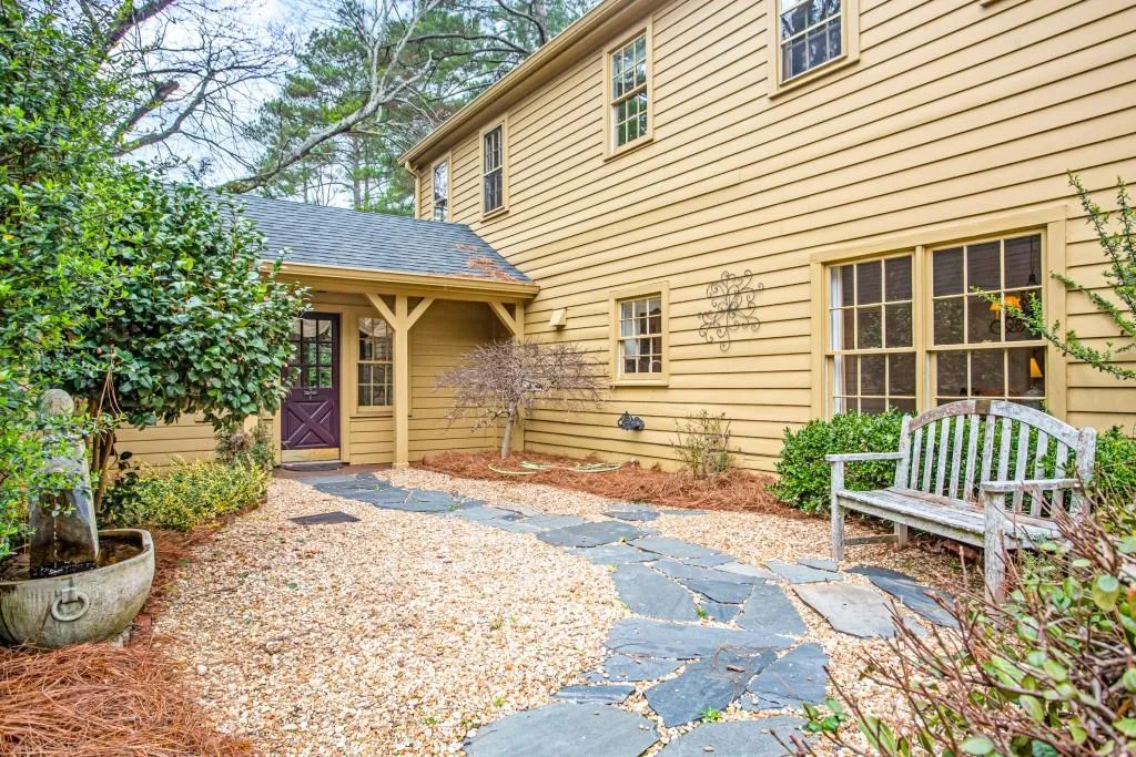 430 N Harbor Drive, Atlanta, Georgia 30328, 4 Bedrooms Bedrooms, ,2 BathroomsBathrooms,Residential,Sold,430 N Harbor Drive,6687315
