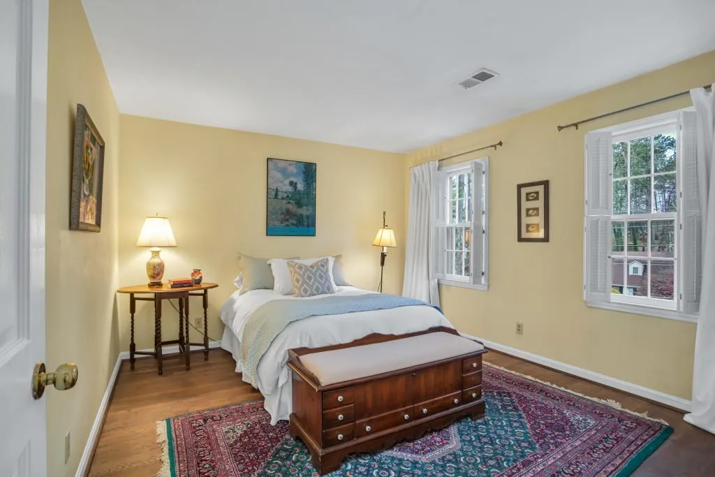 430 N Harbor Drive, Atlanta, Georgia 30328, 4 Bedrooms Bedrooms, ,2 BathroomsBathrooms,Residential,Sold,430 N Harbor Drive,6687315