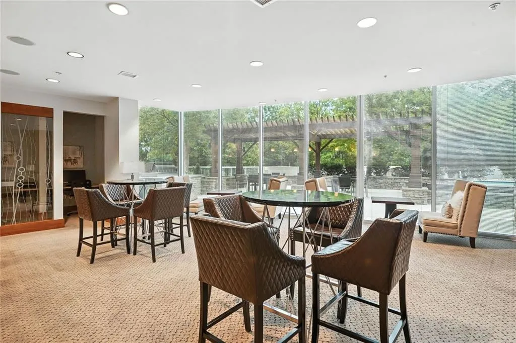 3300 Windy Ridge Parkway Se Unit 711, Atlanta, Georgia 30339, 2 Bedrooms Bedrooms, ,2 BathroomsBathrooms,Residential,For Sale,3300 Windy Ridge Parkway Se Unit 711,7636242
