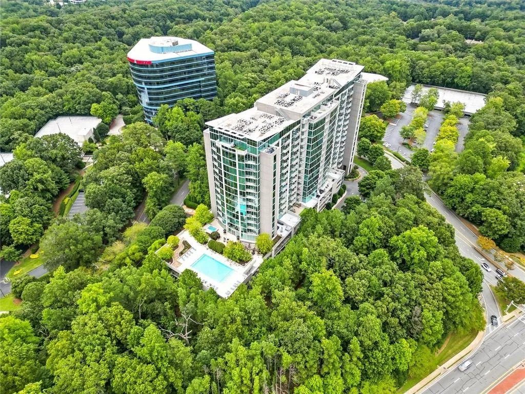 3300 Windy Ridge Parkway Se Unit 711, Atlanta, Georgia 30339, 2 Bedrooms Bedrooms, ,2 BathroomsBathrooms,Residential,For Sale,3300 Windy Ridge Parkway Se Unit 711,7636242