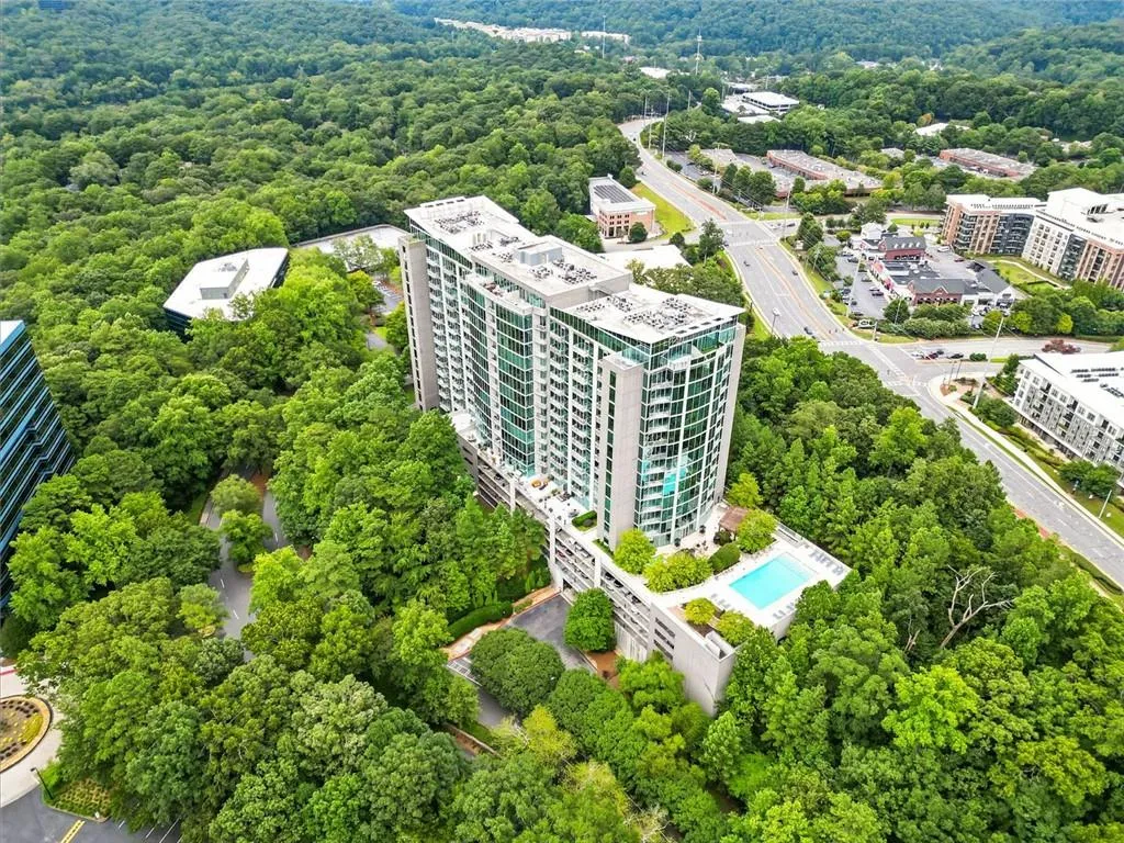 3300 Windy Ridge Parkway Se Unit 711, Atlanta, Georgia 30339, 2 Bedrooms Bedrooms, ,2 BathroomsBathrooms,Residential,For Sale,3300 Windy Ridge Parkway Se Unit 711,7636242