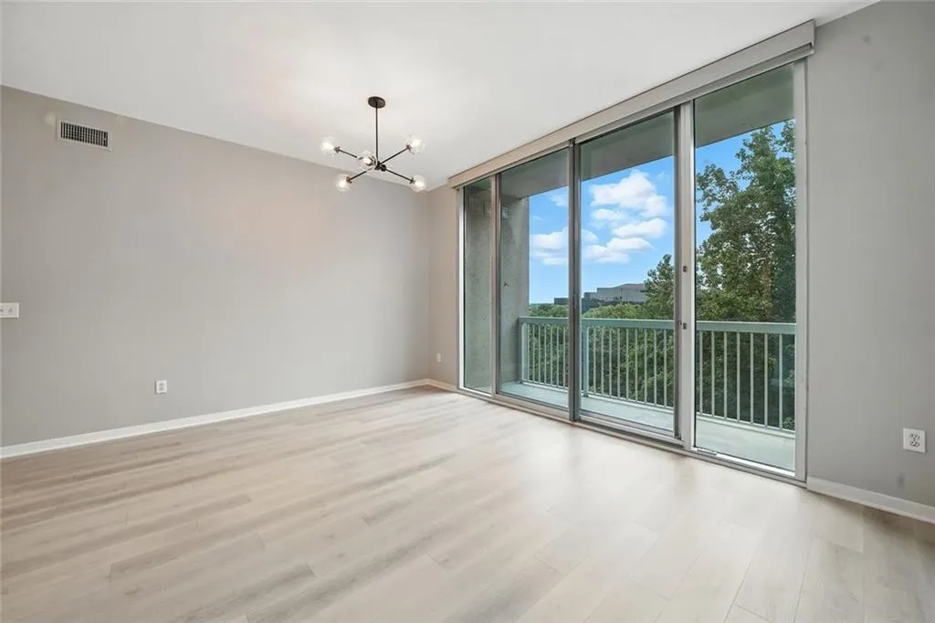 3300 Windy Ridge Parkway Se Unit 711, Atlanta, Georgia 30339, 2 Bedrooms Bedrooms, ,2 BathroomsBathrooms,Residential,For Sale,3300 Windy Ridge Parkway Se Unit 711,7636242