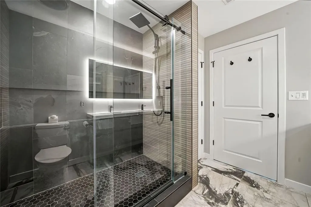 3300 Windy Ridge Parkway Se Unit 711, Atlanta, Georgia 30339, 2 Bedrooms Bedrooms, ,2 BathroomsBathrooms,Residential,For Sale,3300 Windy Ridge Parkway Se Unit 711,7636242