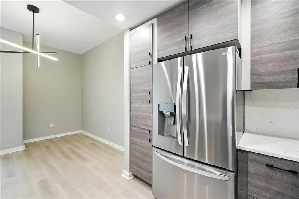 3300 Windy Ridge Parkway Se Unit 711, Atlanta, Georgia 30339, 2 Bedrooms Bedrooms, ,2 BathroomsBathrooms,Residential,For Sale,3300 Windy Ridge Parkway Se Unit 711,7636242