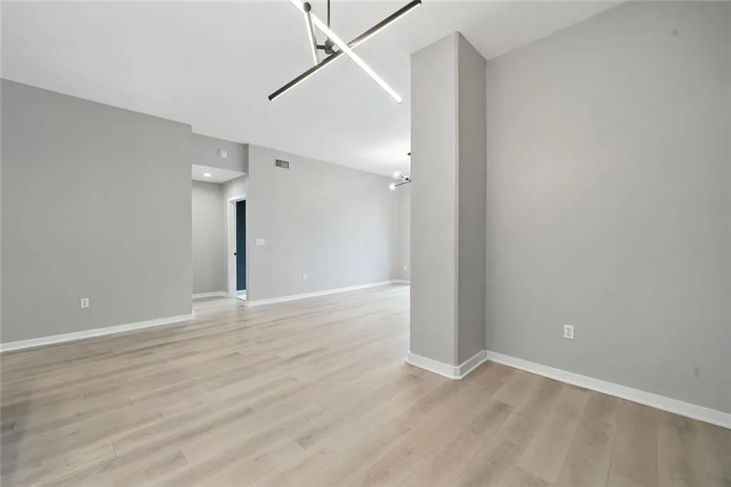 3300 Windy Ridge Parkway Se Unit 711, Atlanta, Georgia 30339, 2 Bedrooms Bedrooms, ,2 BathroomsBathrooms,Residential,For Sale,3300 Windy Ridge Parkway Se Unit 711,7636242