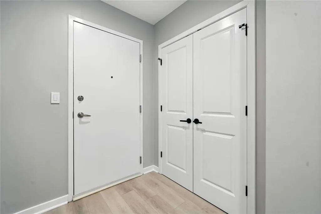 3300 Windy Ridge Parkway Se Unit 711, Atlanta, Georgia 30339, 2 Bedrooms Bedrooms, ,2 BathroomsBathrooms,Residential,For Sale,3300 Windy Ridge Parkway Se Unit 711,7636242