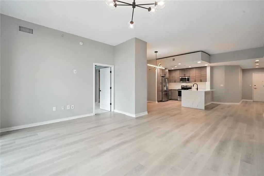 3300 Windy Ridge Parkway Se Unit 711, Atlanta, Georgia 30339, 2 Bedrooms Bedrooms, ,2 BathroomsBathrooms,Residential,For Sale,3300 Windy Ridge Parkway Se Unit 711,7636242