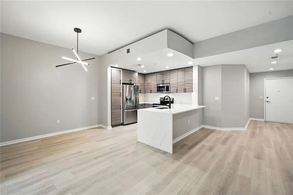 3300 Windy Ridge Parkway Se Unit 711, Atlanta, Georgia 30339, 2 Bedrooms Bedrooms, ,2 BathroomsBathrooms,Residential,For Sale,3300 Windy Ridge Parkway Se Unit 711,7636242