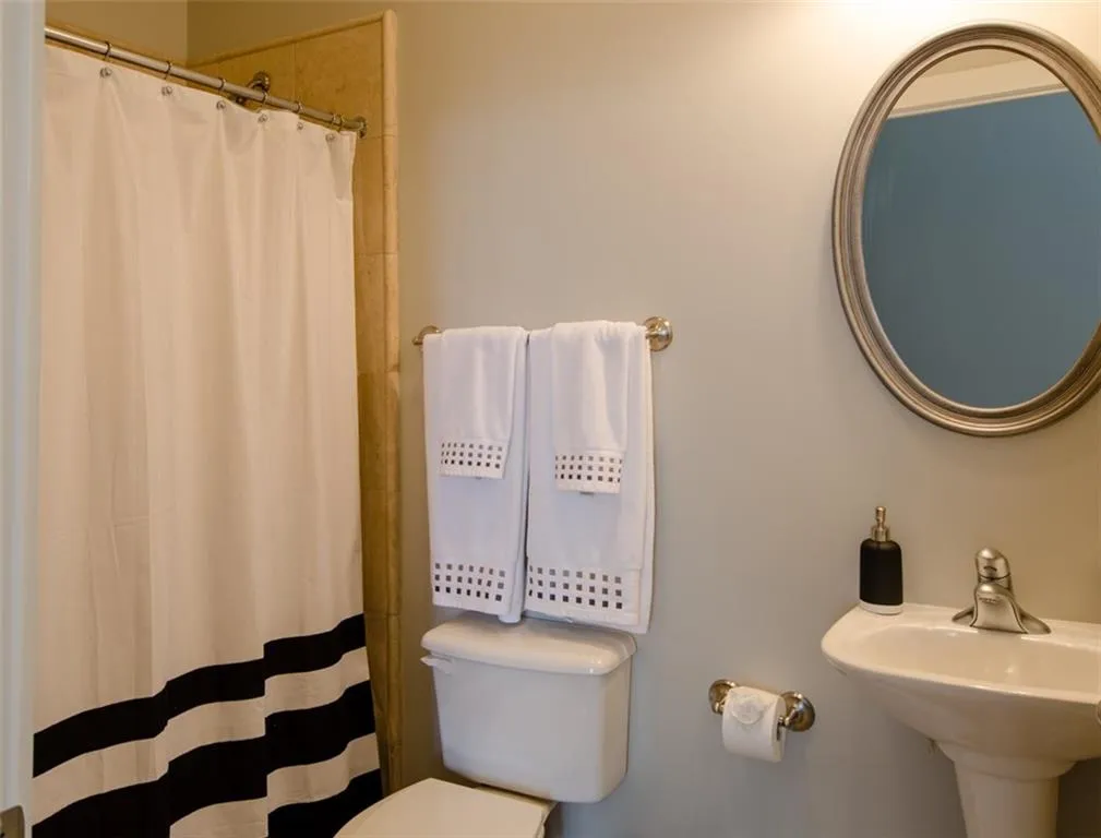 799 Hammond Drive Unit 401, Atlanta, Georgia 30328, 2 Bedrooms Bedrooms, ,2 BathroomsBathrooms,Residential,Sold,799 Hammond Drive Unit 401,5896634
