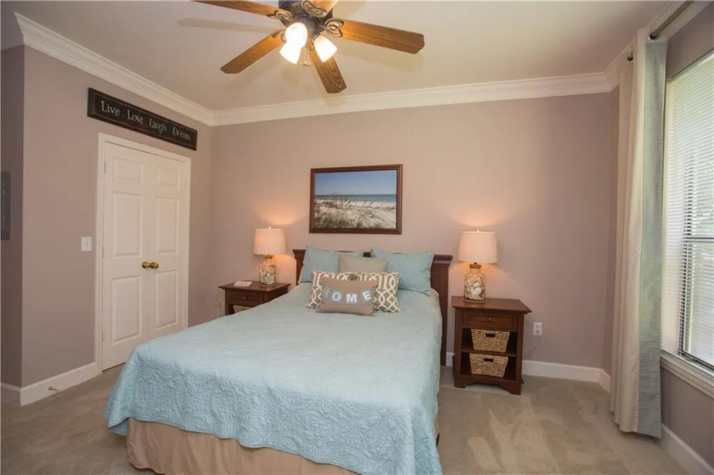 3777 Peachtree Road Ne Unit 1014, Brookhaven, Georgia 30319, 1 Bedroom Bedrooms, ,1 BathroomBathrooms,Residential,Sold,3777 Peachtree Road Ne Unit 1014,5889306