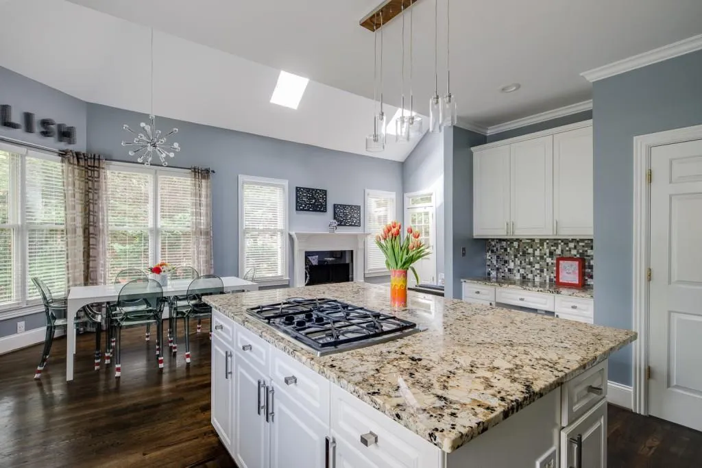 230 Spalding Springs Lane, Sandy Springs, Georgia 30350, 6 Bedrooms Bedrooms, ,5 BathroomsBathrooms,Residential,Sold,230 Spalding Springs Lane,6882811