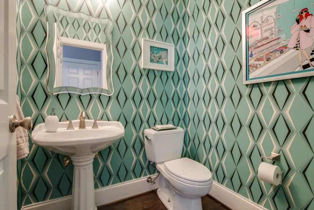 230 Spalding Springs Lane, Sandy Springs, Georgia 30350, 6 Bedrooms Bedrooms, ,5 BathroomsBathrooms,Residential,Sold,230 Spalding Springs Lane,6882811