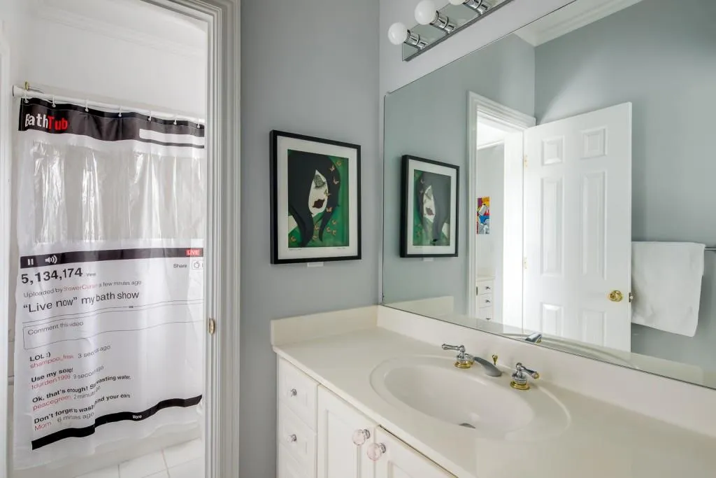 230 Spalding Springs Lane, Sandy Springs, Georgia 30350, 6 Bedrooms Bedrooms, ,5 BathroomsBathrooms,Residential,Sold,230 Spalding Springs Lane,6882811