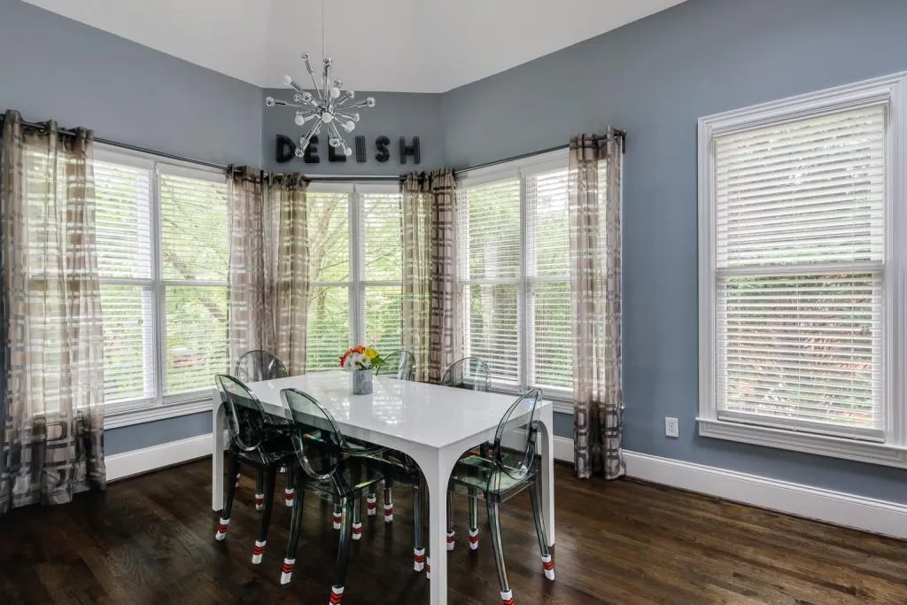 230 Spalding Springs Lane, Sandy Springs, Georgia 30350, 6 Bedrooms Bedrooms, ,5 BathroomsBathrooms,Residential,Sold,230 Spalding Springs Lane,6882811