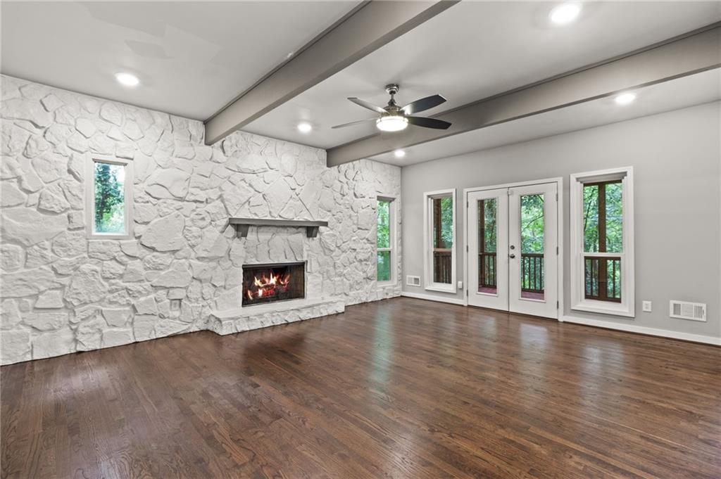 220 Wessex Court, Sandy Springs, Georgia 30328, 4 Bedrooms Bedrooms, ,2 BathroomsBathrooms,Residential,Sold,220 Wessex Court,7262761