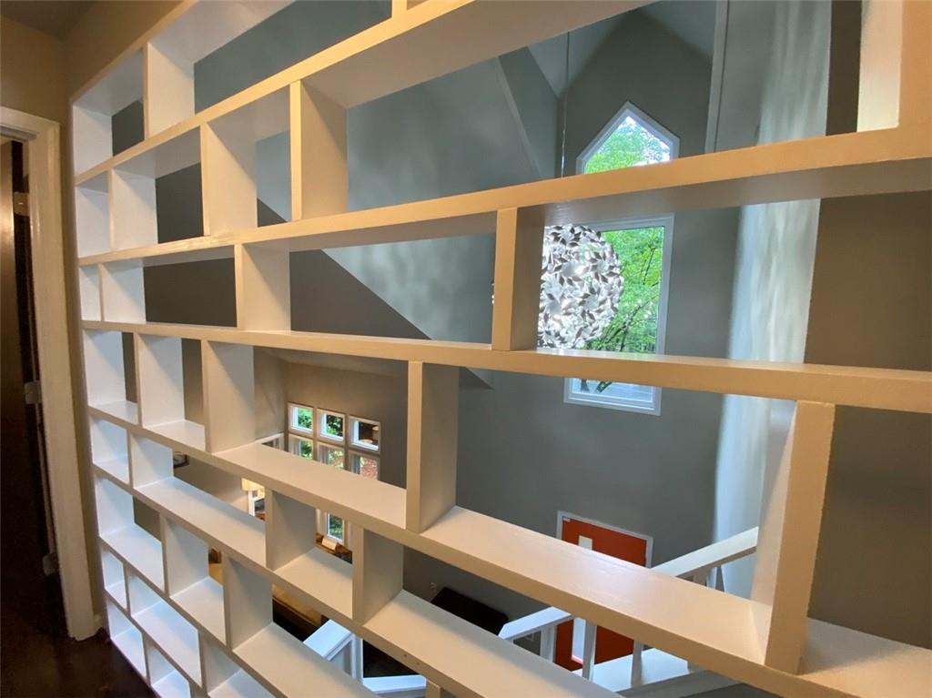 220 Wessex Court, Sandy Springs, Georgia 30328, 4 Bedrooms Bedrooms, ,2 BathroomsBathrooms,Residential,Sold,220 Wessex Court,7262761