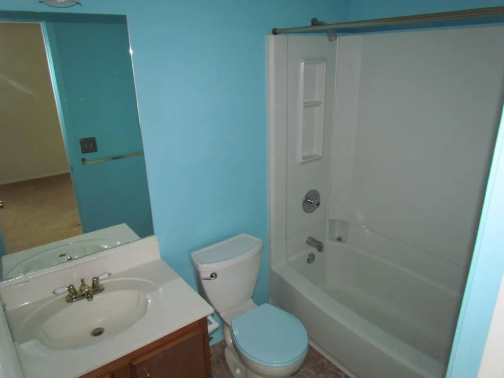 2607 Queen Anne Court Unit 2607, Atlanta, Georgia 30350, 2 Bedrooms Bedrooms, ,2 BathroomsBathrooms,Residential,Sold,2607 Queen Anne Court Unit 2607,5590244