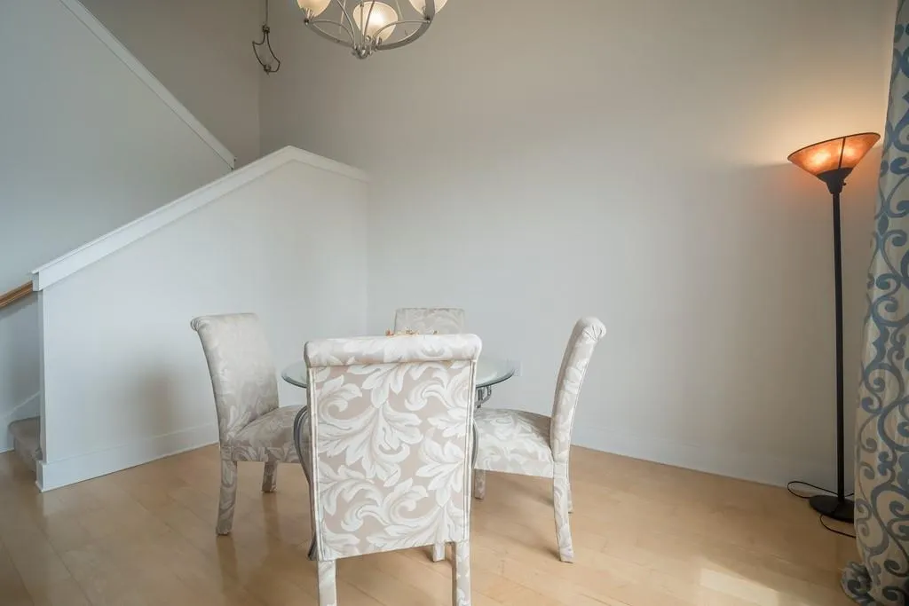 799 Hammond Drive Unit 421, Atlanta, Georgia 30328, 2 Bedrooms Bedrooms, ,2 BathroomsBathrooms,Residential,Sold,799 Hammond Drive Unit 421,6736234